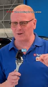 🚩🚩🚩what's some red flags to look out for when buying a car? 👀to buy or  sell, visit 👉 www.turners.co.nz #TurnersCars #SellUsYourCar #UsedCarsNZ  #CarTips