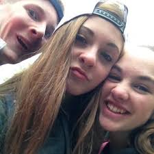 Kayla Hartney (@khartneyUVinDC)