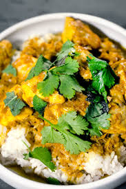 Rice Bowl With Turmeric Ginger Fish Colorful Coconut Curry Sauce Makes This Fish An E Slow Cooker Curry Recipes Rice Recipes For Dinner Coconut Curry Recipes