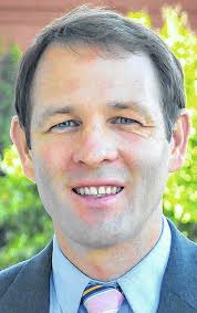 Lea named outstanding alumnus at Pfeiffer University