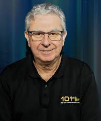 Specialist Gold Coast whale watching tours