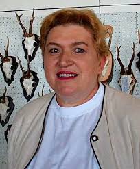 Nachts Früchte klauen ist saugefährlich"