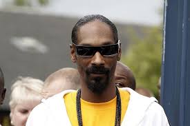 Snoop Dogg makes swede tribute