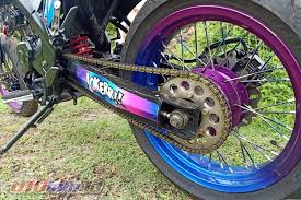 Modifikasi vixion old supermoto touring. Modifikasi Yamaha Vixion 2014 Tampil Jadi Supermoto Untuk Kado Istri Otoinfo Id