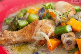 D'huile d'olive 350 g de tagliatelles. Fricassee De Poulet Une Variation Facile Et Rapide Du Plat Legendaire