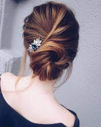 This Pretty Updo Wedding Hairstyle With Hair Accessories Perfect For Any Wedding Venue Hair Styles Wedding Hair Inspiration Hair Pieces