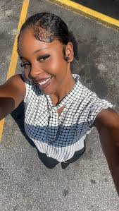 having trouble deciding who my new oc should marry… help me pick? ❤️ based 