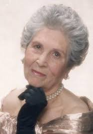 Fern Rogers's Instagram, Twitter & Facebook