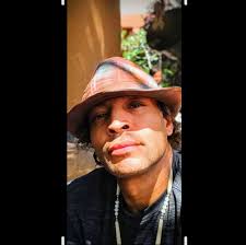 Quick stop with the family the other day headed into town. Awesome as  always!