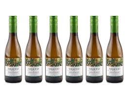 True dessert wines, sauternes and barsac are quite sweet with tropical notes on the palate. The Most Enjoyable Italian Wine Cases For Christmas Free Delivery To All The Uk Libiamo Wine Uk Winelovers Freedel Wine Case Sweet White Wine Sweet Wine