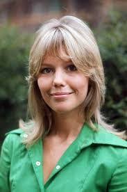 Hilary Pritchard's Instagram, Twitter & Facebook