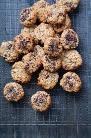 Sunne Havrecookies Med Banan Peanottsmor Og Sjokolade Mat Pa Bordet Peanottsmor Mat Glutenfri Mat