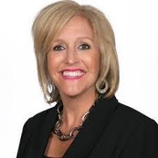 Amy Defoor's Instagram, Twitter & Facebook