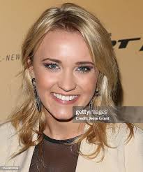 34 Emily Osment Family Guy Photos & High Res Pictures