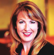 Lisa Getson's Instagram, Twitter & Facebook