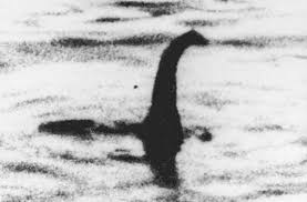 Die legende um das seemonster, das hier angeblich leben soll, machte dieses gewässer zum berühmtesten in ganz schottland. Ungeheuer Von Loch Ness Nessie Und Andere Fabelwesen Panorama Stuttgarter Zeitung