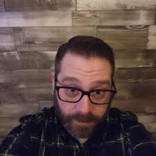 Can anyone suggest a really good horror, edge of your seat scary!