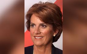 Wendy Rogers echoes Trump, 'We must build the wall'