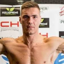 Sebastian Sroka vs. Shaun White, Caged Steel 26