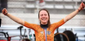 She is the 2017 and 2018 winner of the time trial at the uci road world championships.in 2018 she won both the points and the overall ranking. Wb5rxocb 3atsm