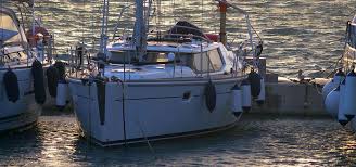 I'm considering two wauquiez 40 pilot saloons available on the eastern seaboard. Gebrauchtboot Wauquiez Pilot Saloon 40 Zu Verkaufen