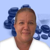 100+ "Abril" profiles