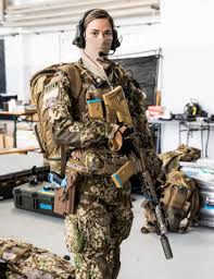 Group is a multinational corporate group with business operations in india and the middle east. Elite Einheit Der Bundeswehr Setzt Auf Frauen Bereit Fur Den Kampf Gegen Terroristen Politik Inland Bild De