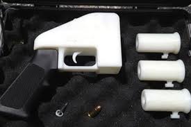 pentagon scrubs 3d gun plans from internet, says designer