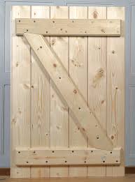 Nous n'avons pas de volets électrique. Fabriquer Un Volet En Bois Diy Family