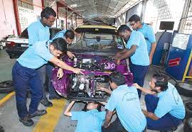 Muat turun borang dan senarai kursus. Lepasan Iktbn Laris