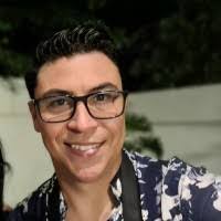 Roberto Venegas's Instagram, Twitter & Facebook