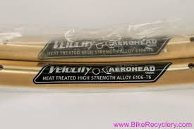 Image result for Beige Jantes 1990 ARO