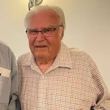 Schoharie County elections commissioner, 91, holds onto post amid political  feud