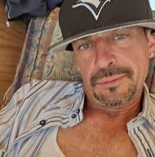 🔥 Too hot to handle, too fast to stop! 🔥 The Human Torch Token is  lighting up the Fantastic Racers Championship! 🔥 Burn through your  opponents and make it to the finish