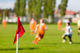 Wie viel verdient ein banker pro jahr? Selbst Drittliga Kicker Verdienen Wie Top Banker Aber Mit Einem Haken Finanzen100