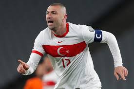 .2 kasım cumartesi günü saat 20.00'de antalya stadyumu'nda antalyaspor ile karşılaşacak beşiktaş'ın kamp kadrosu açıklandı. Yas 35 Gollere Devam Burak Yilmaz Kronos News Bagimsiz Haber Sitesi