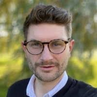 Alex Gainer's Instagram, Twitter & Facebook