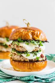 Sun Dried Tomato Chicken Burgers Recipe In 2020 Chicken Burgers Sun Dried Tomato Cheeseburger Recipes Homemade