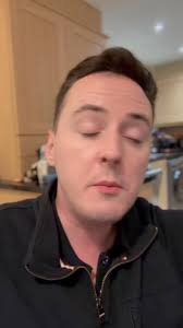 David Cameron steals all of the lads' pigs from the Minecraft server. 😭  Source: TalkMotionClips/TikTok