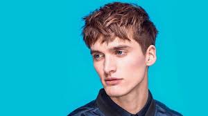 Maybe you would like to learn more about one of these? 10 Inspirasi Rambut Berponi Pria Layaknya Selebriti