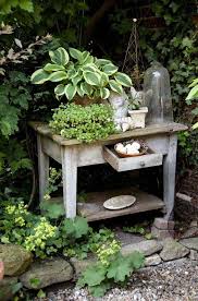 Viveros Del Barrio Decoraciondejardinesmodernos Vintage Garden Decor Garden Design Rustic Gardens