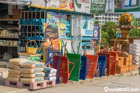 Menyediakan burung liar dengan tempat tinggal bisa membuat mereka kembali setiap tahunnya, memenuhi perkarangan anda dengan keindahan dan lagu. Daftar Harga Bahan Bangunan Rumah Paling Lengkap Terbaru 2021 Rumah123 Com