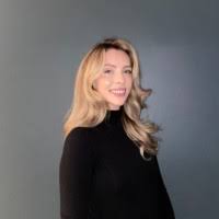 100+ Profile mit dem Suchbegriff „Sweetland“