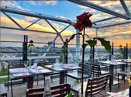 Check spelling or type a new query. Restaurant Rooftop Paris Les Restos Les Plus Perches De La Capitale