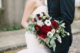 All wedding packages come with professionally edited photography and decorations! Best Wedding Bouquets Of 2015 Charleston Savannah Hilton Head And Myrtle Beach A Lowcountry Wedding Blog Magazine Charleston Savannah Hilton Head Myrtle Beach