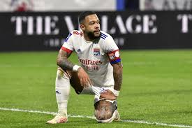 Depay spent four seasons with lyon, scoring 76 goals in 178 games. Barca Looking To Save Money Eric Garcia And Depay In Doubt