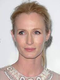 Genevieve Reilly's Instagram, Twitter & Facebook