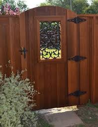 31 Creative Fence Gate Ideas For Your Home A Nest With A Yard Privacy Fence Designs Fence Design Wood Fence Gates