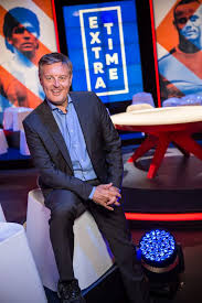 Raes pharmaceutical logistics, is a family owned, business with more than 30 years of expertise and knowledge. Frank Raes 65 Werkt Voortaan Als Zelfstandige Voor Extra Time Vrt Vroeg Me Zelf Om Verder Te Doen Graag Natuurlijk Tv Hln Be