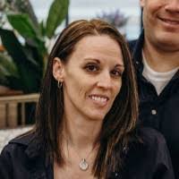 Lindsey Wendel's Instagram, Twitter & Facebook